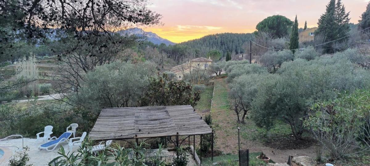 Villa Cigalons En Pleine Pinede Avec Piscine Chauffee De Mai A Septembre Auriol Екстер'єр фото